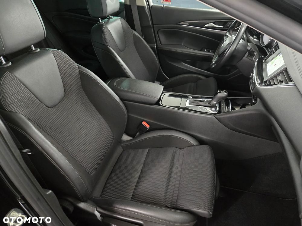 Opel Insignia 2.0 CDTI Innovation S&S - 28