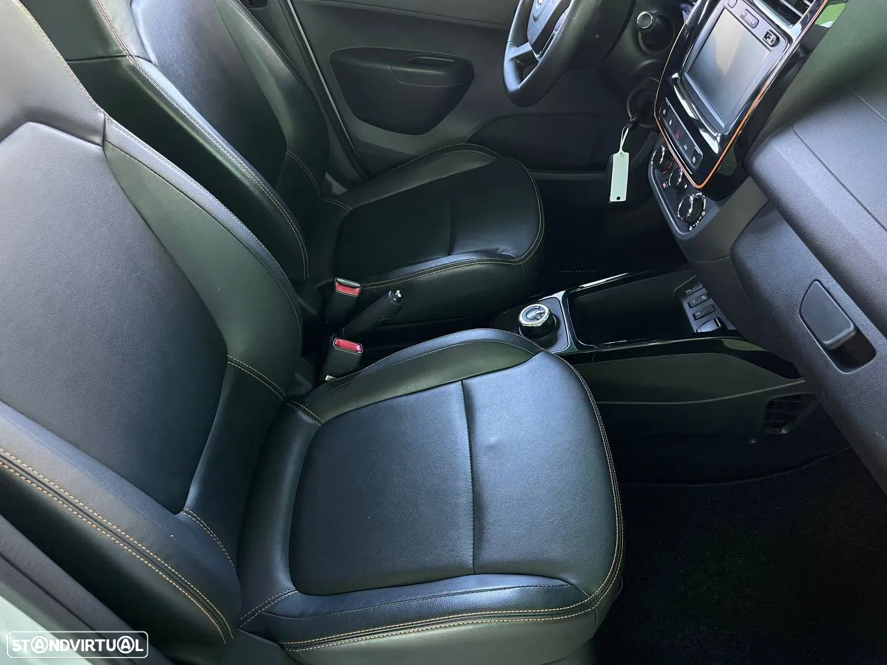 Dacia Spring Comfort Plus - 13