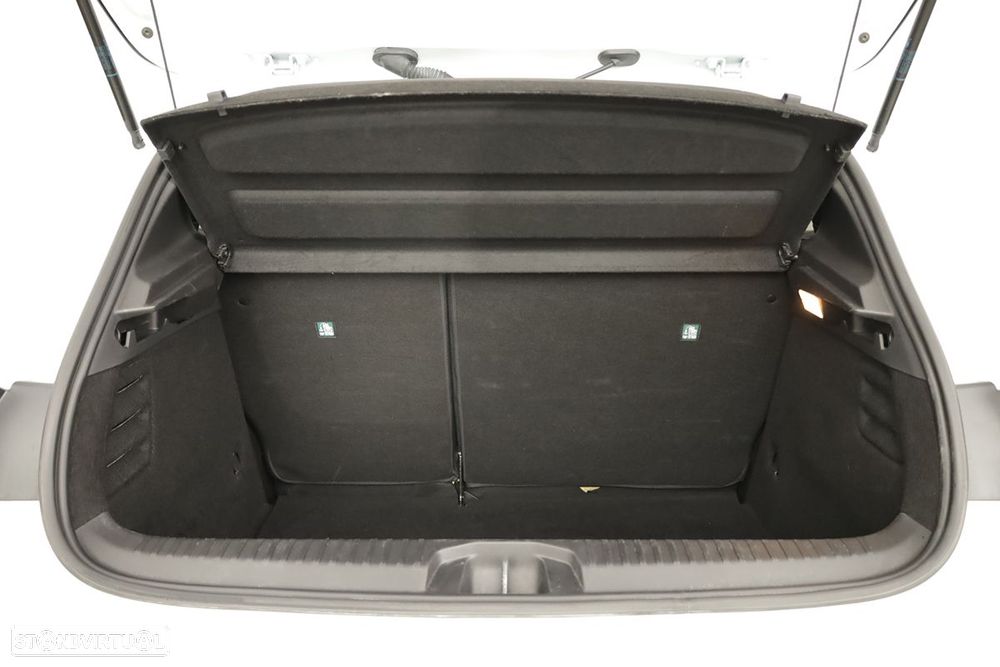 Renault Clio 1.0 TCe Techno Bi-Fuel - 22