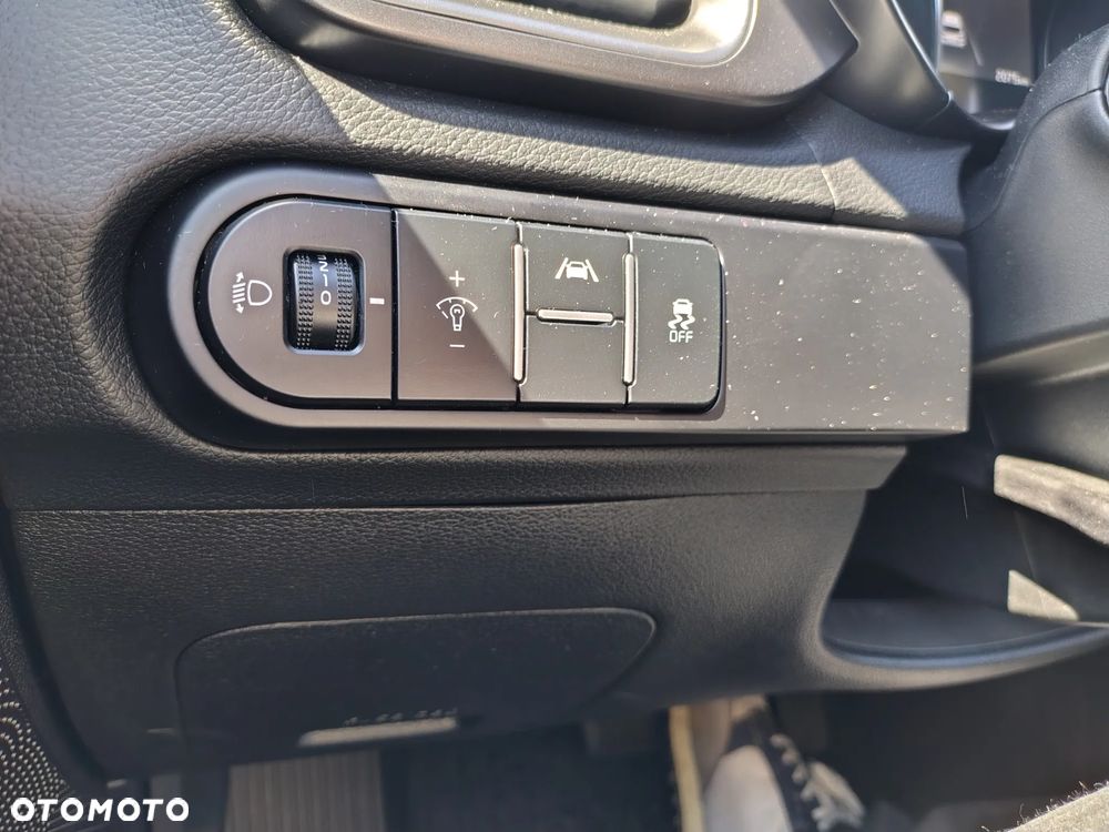 Kia Ceed - 30
