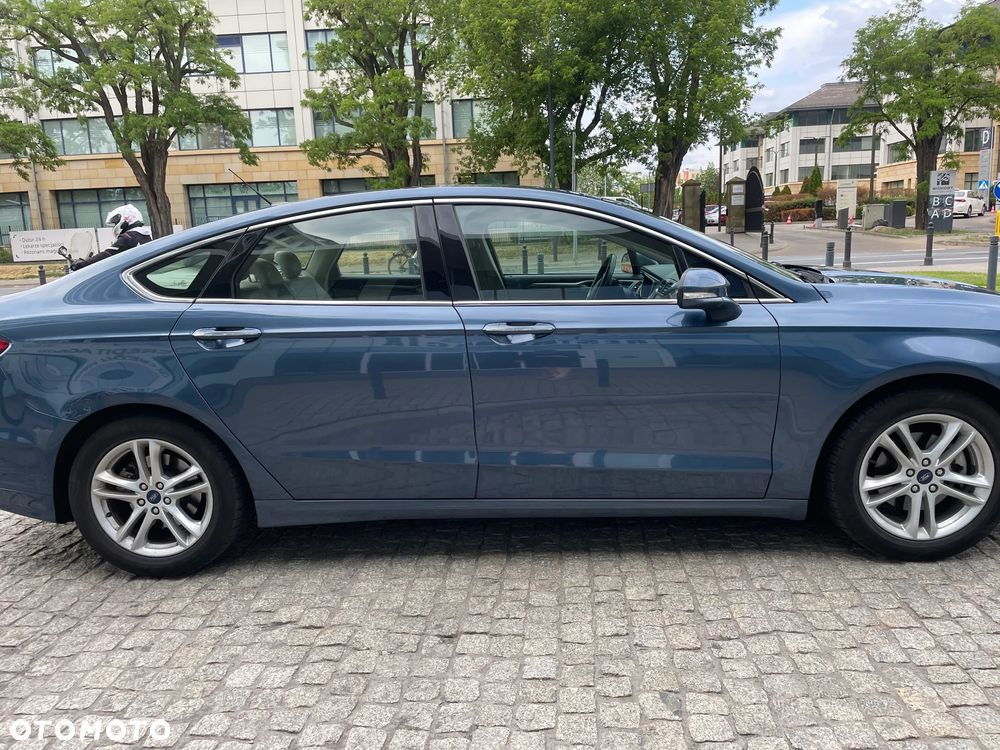 Ford Fusion - 7