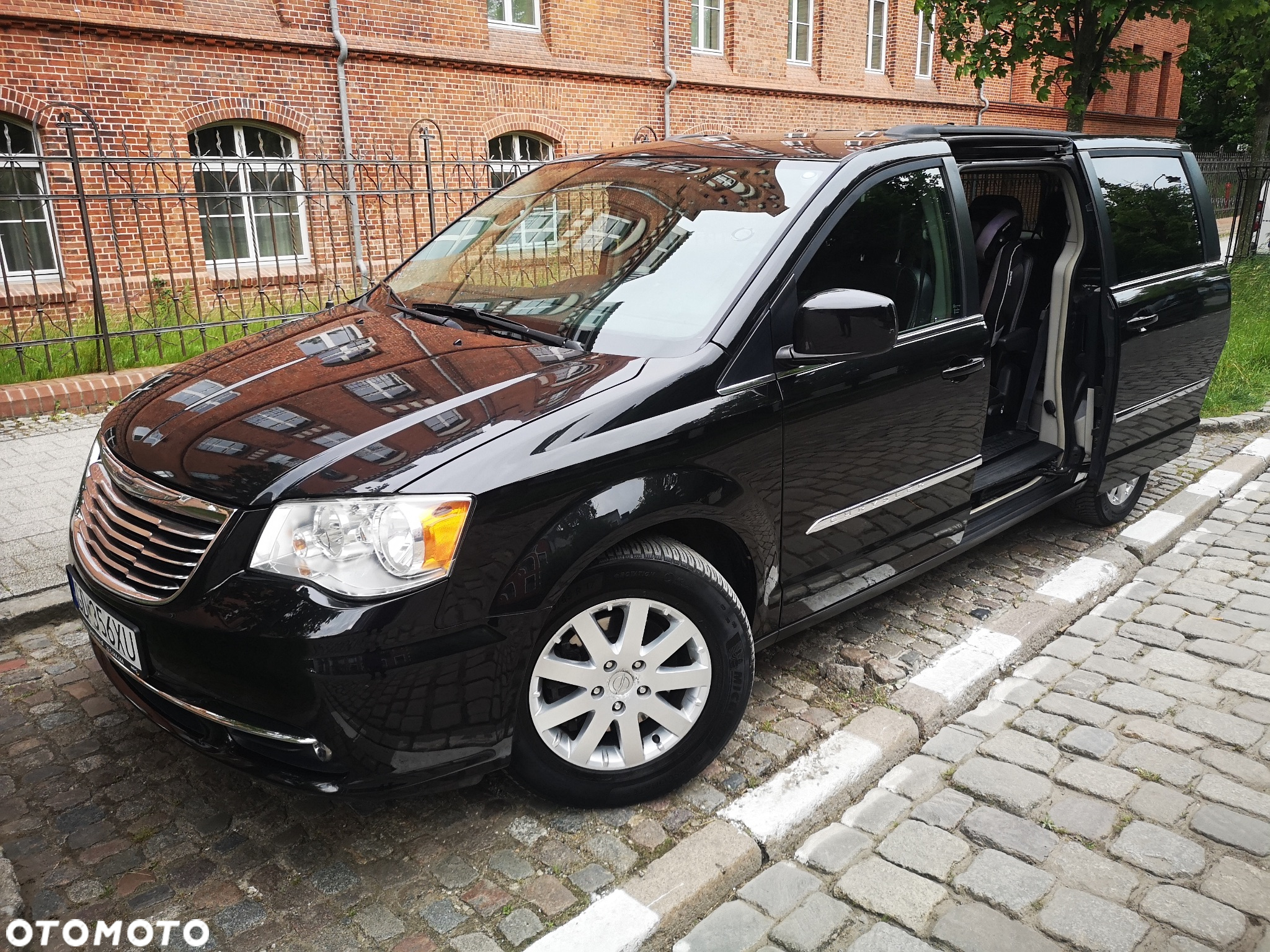 Chrysler Town & Country 3.6 Touring - 9