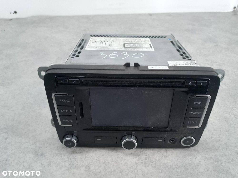 RADIO FABRYCZNE VW PASSAT B7 3C0035279C - 2