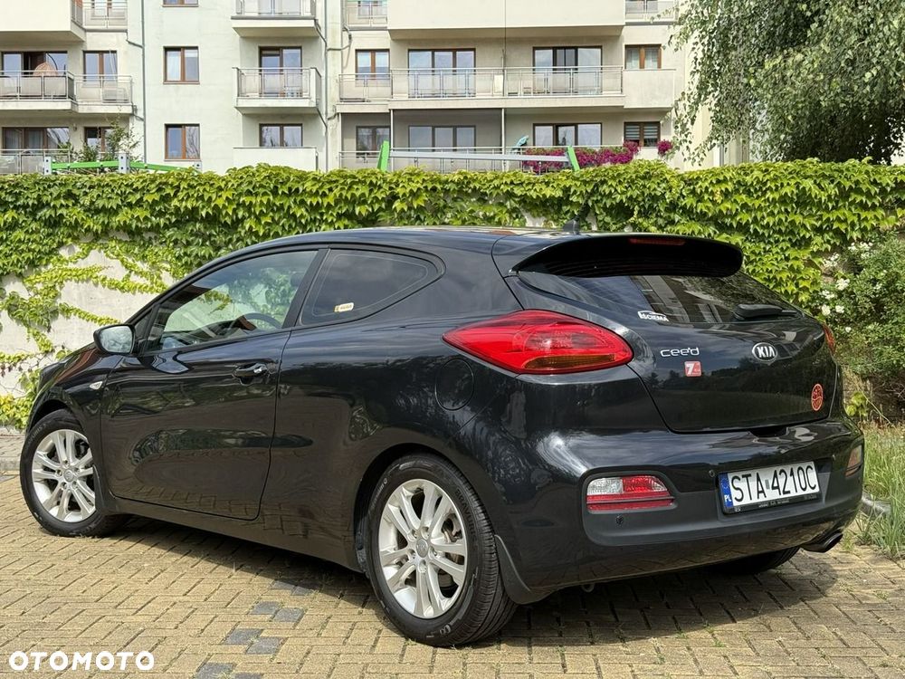 Kia Ceed - 3