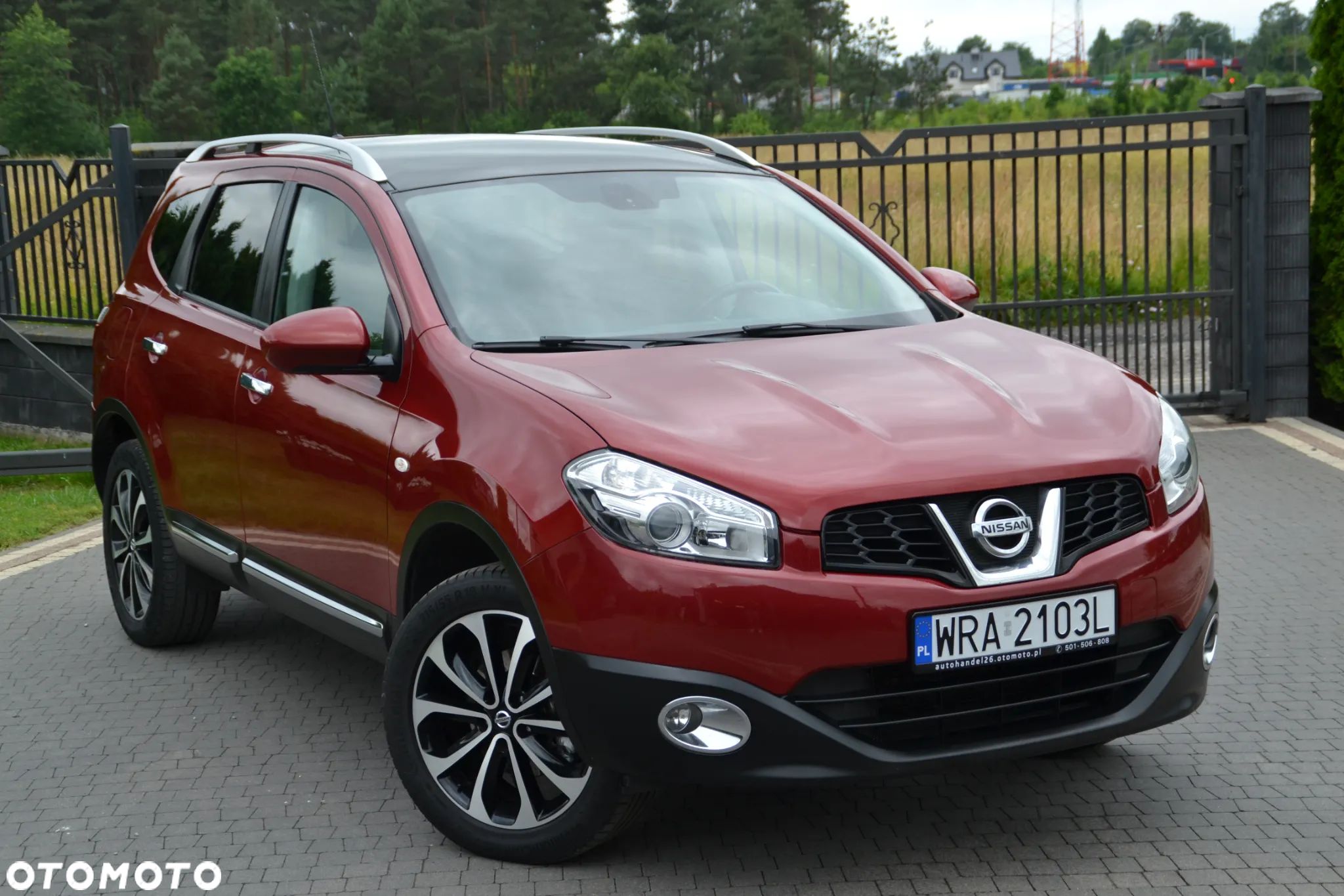 Nissan Qashqai+2 2.0 Tekna Premium - 1