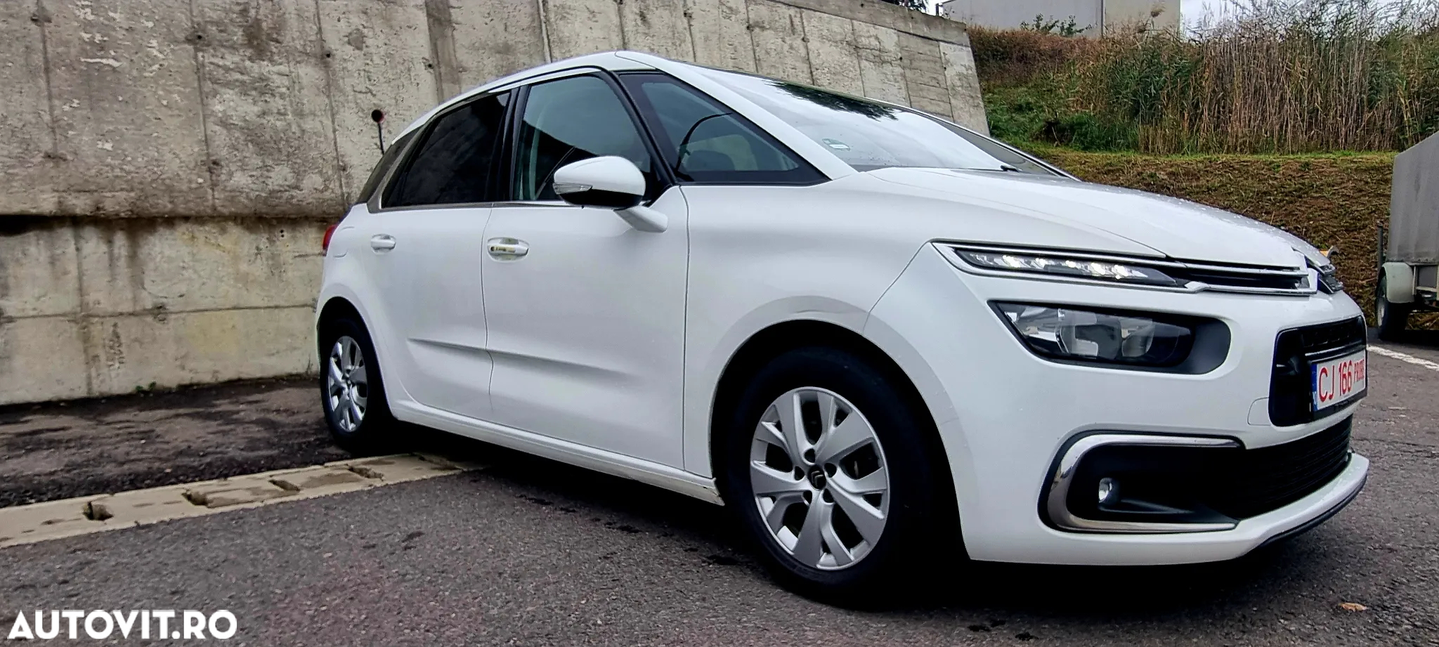 Citroën C4 Space Tourer 1.5 BlueHDi S&S BVM6 Shine - 2