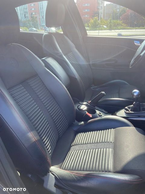Alfa Romeo Giulietta 1.4 TB 16V Multiair - 10