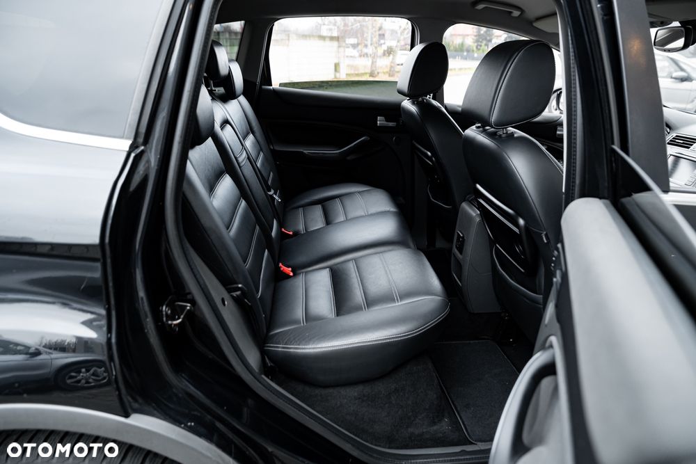 Ford Kuga 2.5 4x4 Titanium - 21