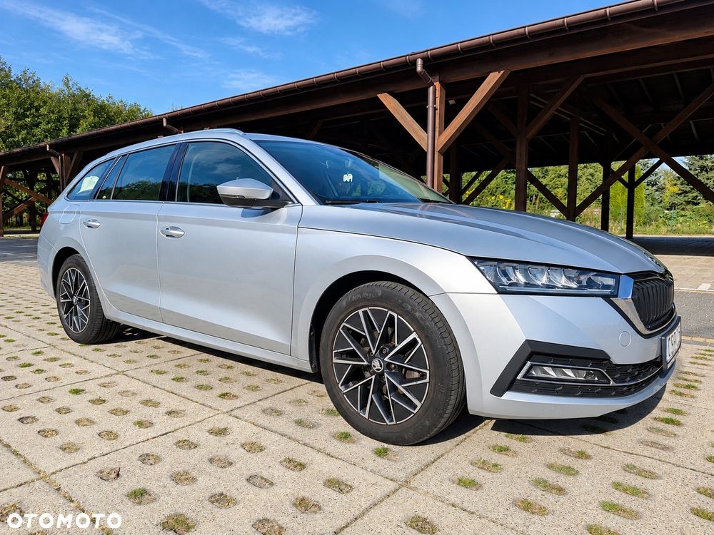 Skoda Octavia 2.0 TDI Style DSG - 11