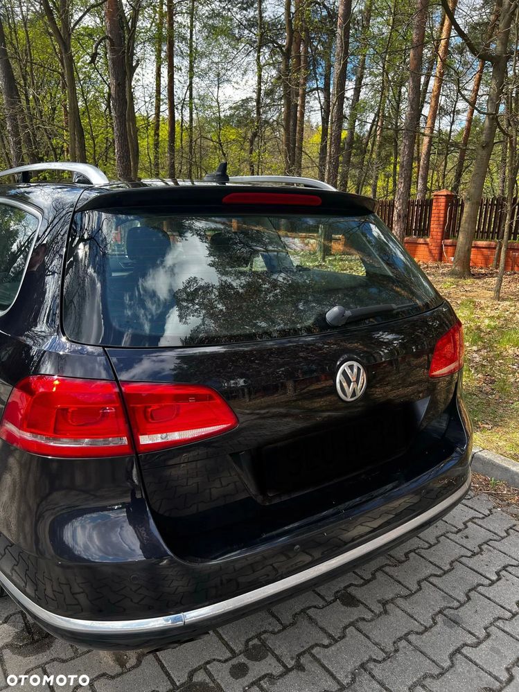 Volkswagen Passat Variant 2.0 TDI DSG BlueMotion Technology Highline - 3