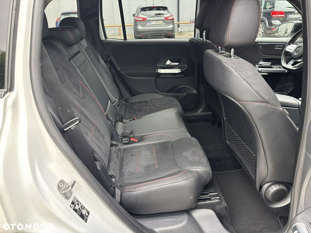 Mercedes-Benz GLB 200 7G-DCT - 17