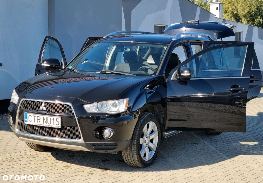 Mitsubishi Outlander - 8