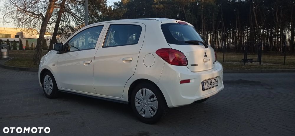 Mitsubishi Space Star - 18