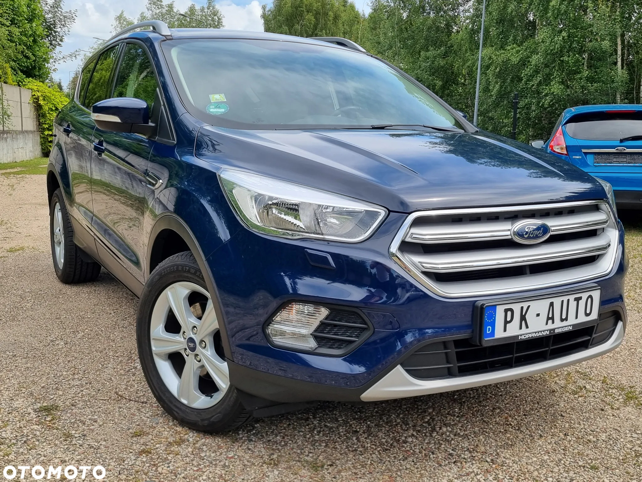 Ford Kuga 1.5 EcoBoost 2x4 Trend - 3