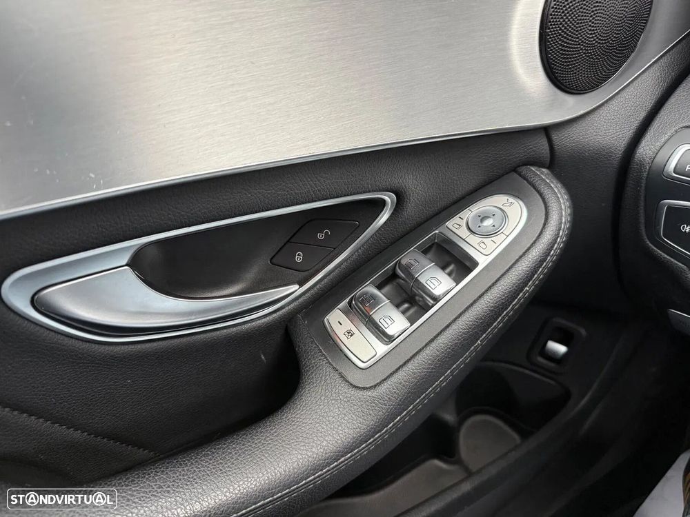 Mercedes-Benz C 220 - 26