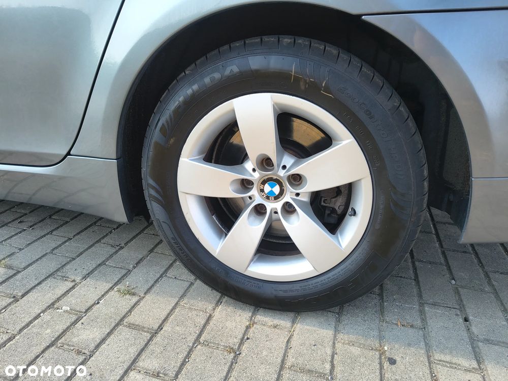 BMW Seria 5 520d Special Edition - 11