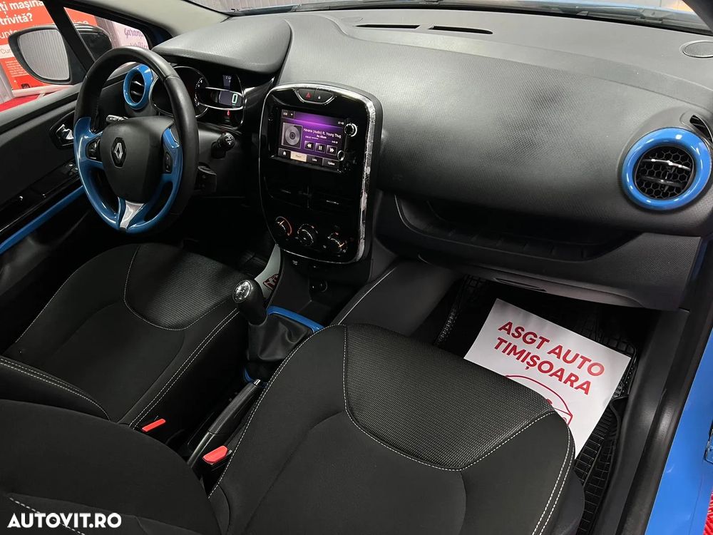 Renault Clio - 10