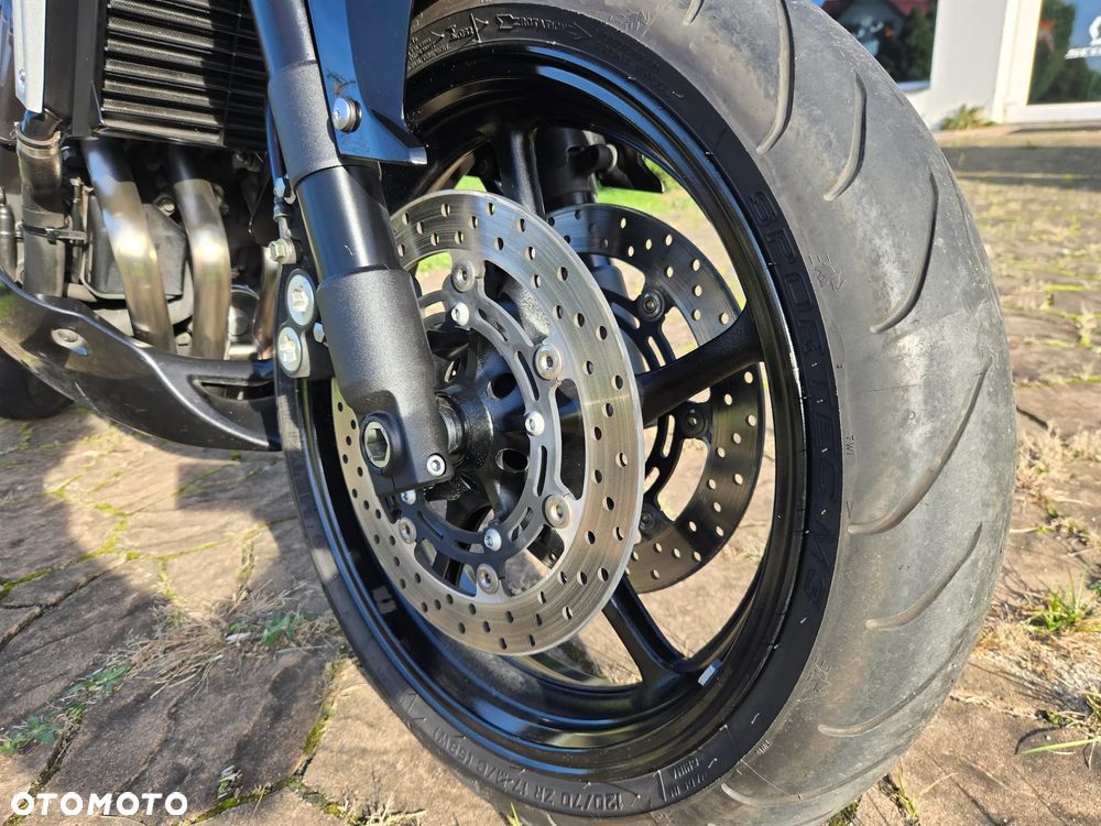 Yamaha FZ6 - 20