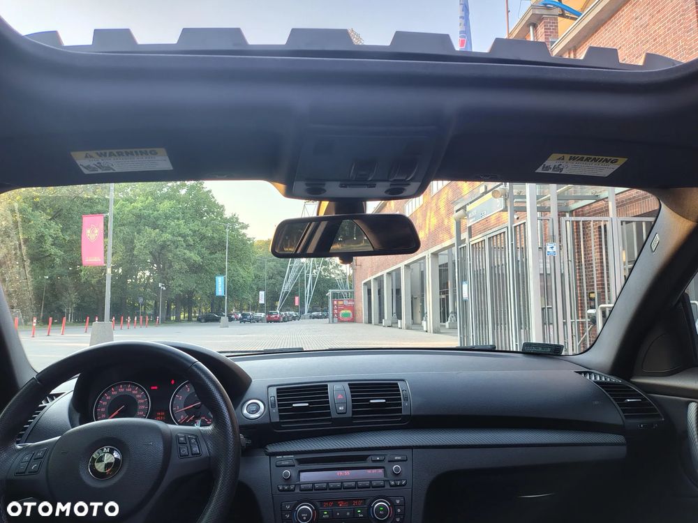 BMW Seria 1 135i Edition Sport - 24