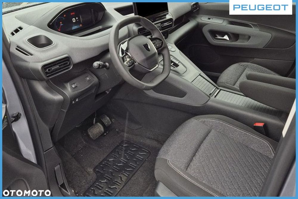 Peugeot Rifter - 8