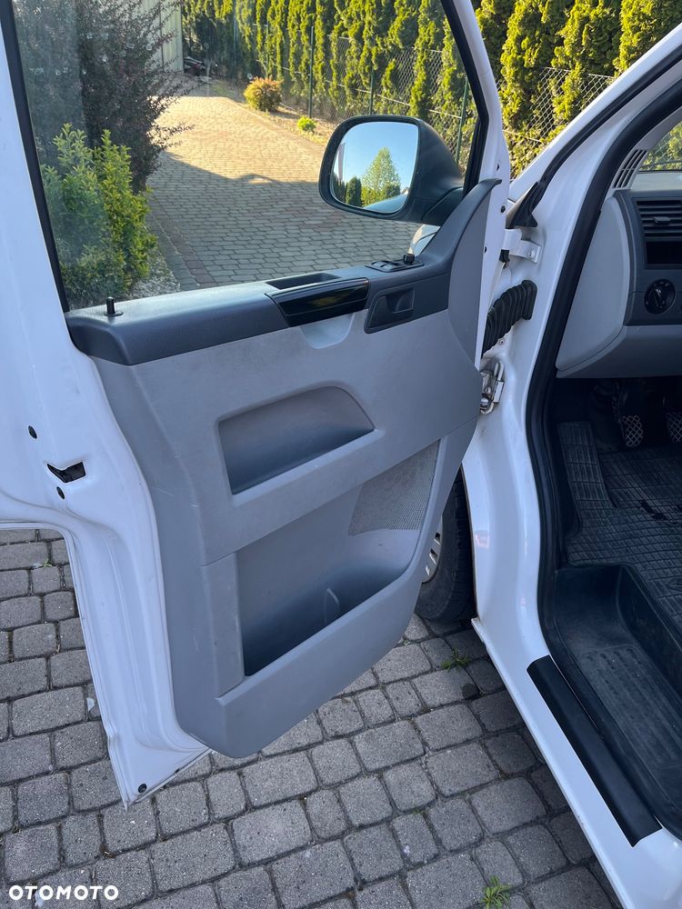 Volkswagen Transporter - 12