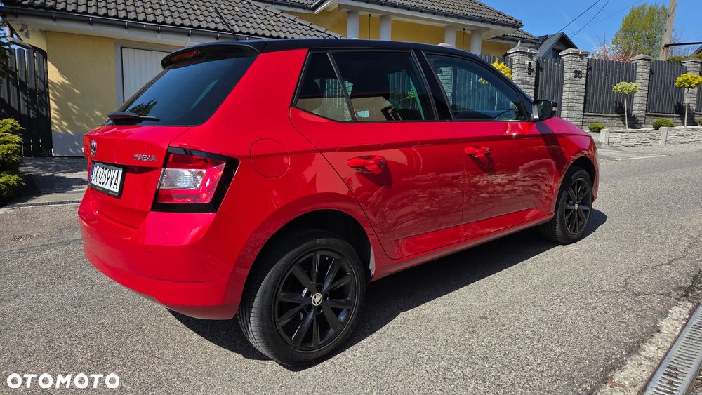 Skoda Fabia 1.0 TSI Style Color DSG - 39