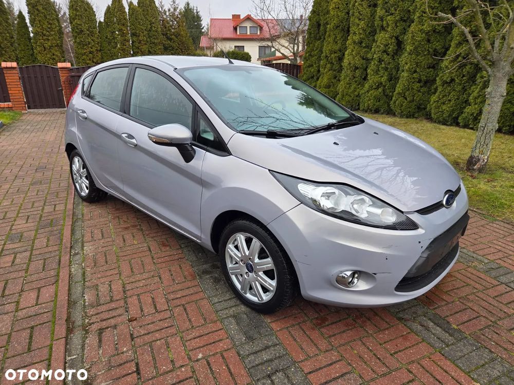 Ford Fiesta 1.4 TDCI Champions Edition - 8