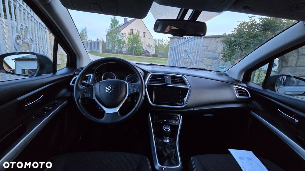 Suzuki SX4 S-Cross 1.4 T Elegance - 9