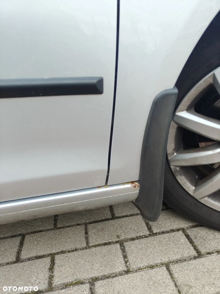 Volkswagen Jetta 1.9 TDI Trendline - 13