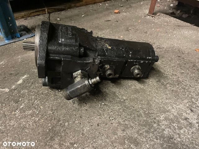 Cat 906 Pompa hydrauliki - 3