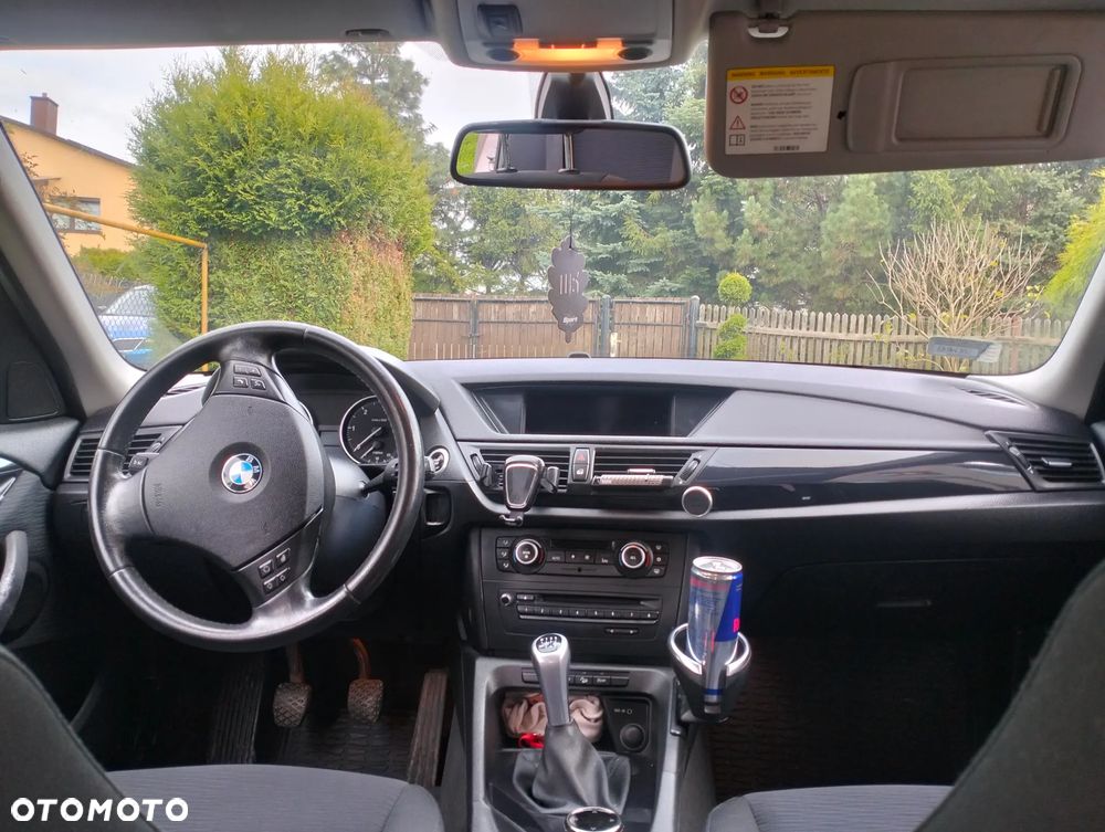 BMW X1 xDrive20d - 10