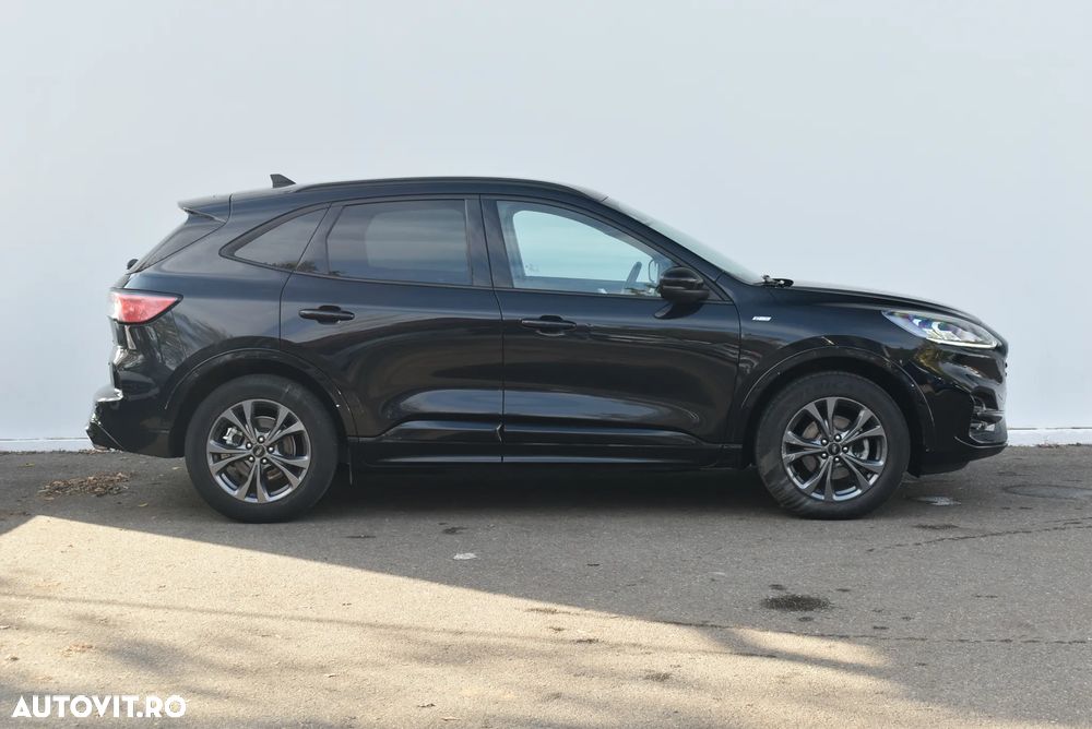 Ford Kuga 2.5 Duratec FHEV AWD ST Line - 9