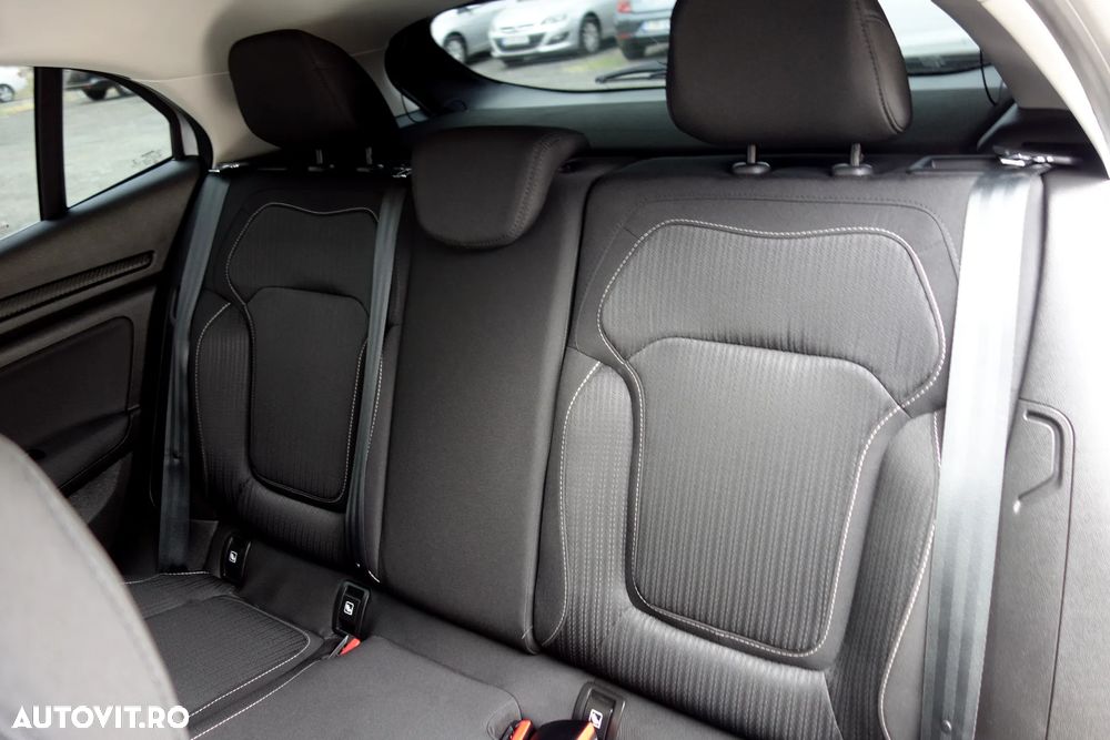 Renault Megane BLUE dCi 115 EDC BUSINESS EDITION - 15