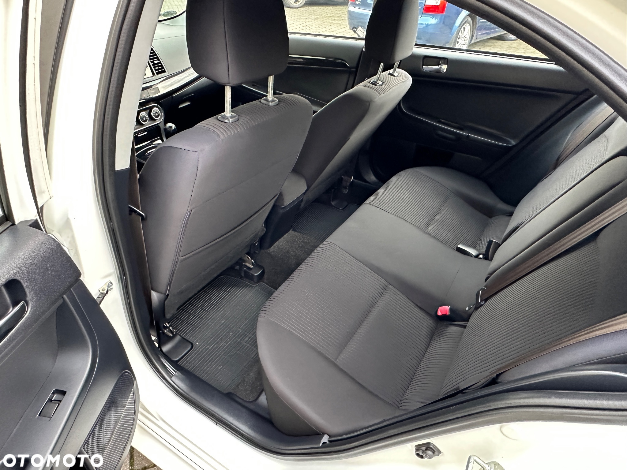 Mitsubishi Lancer 2.0 DI-D Invite - 30