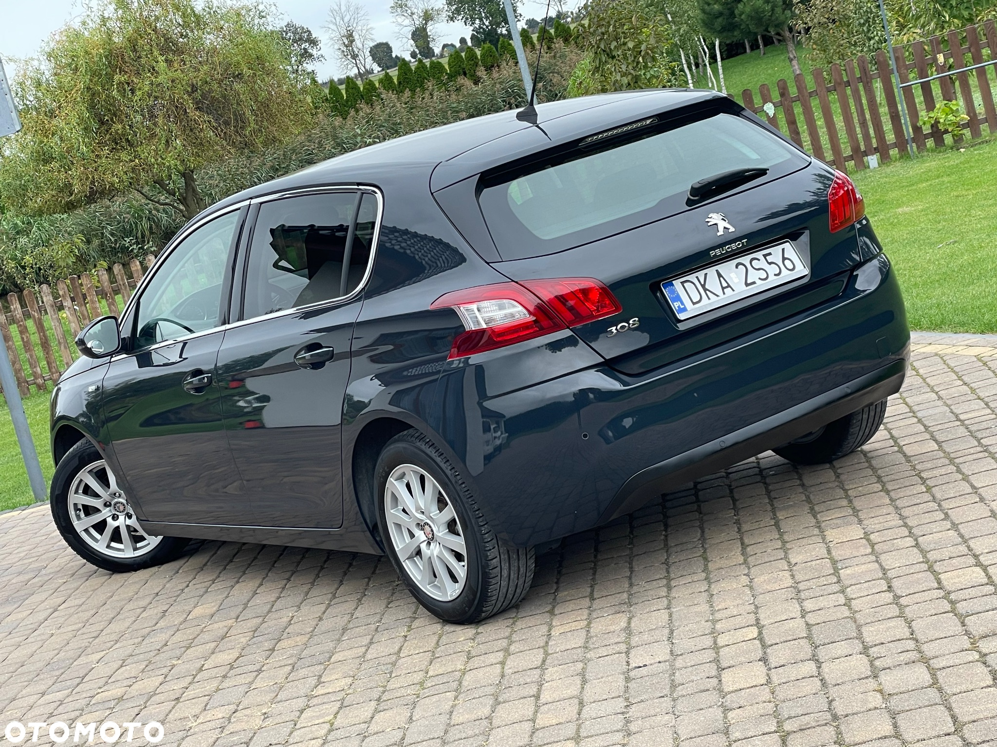 Peugeot 308 PureTech 110 Stop & Start Style - 4
