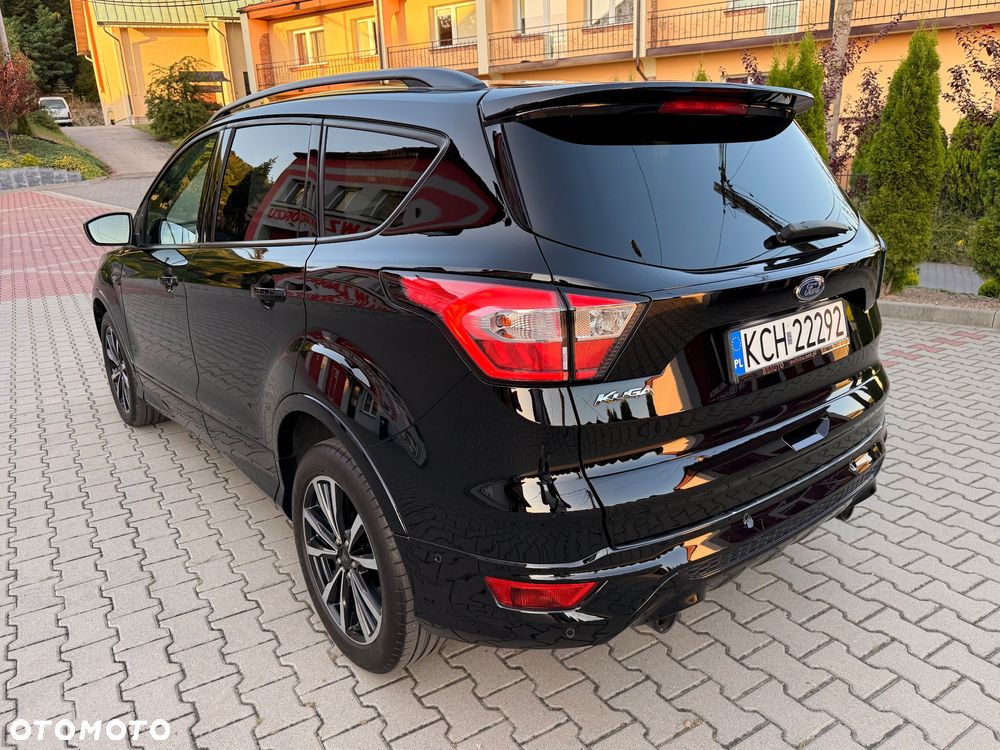 Ford Kuga 2.0 TDCi FWD ST-Line - 6