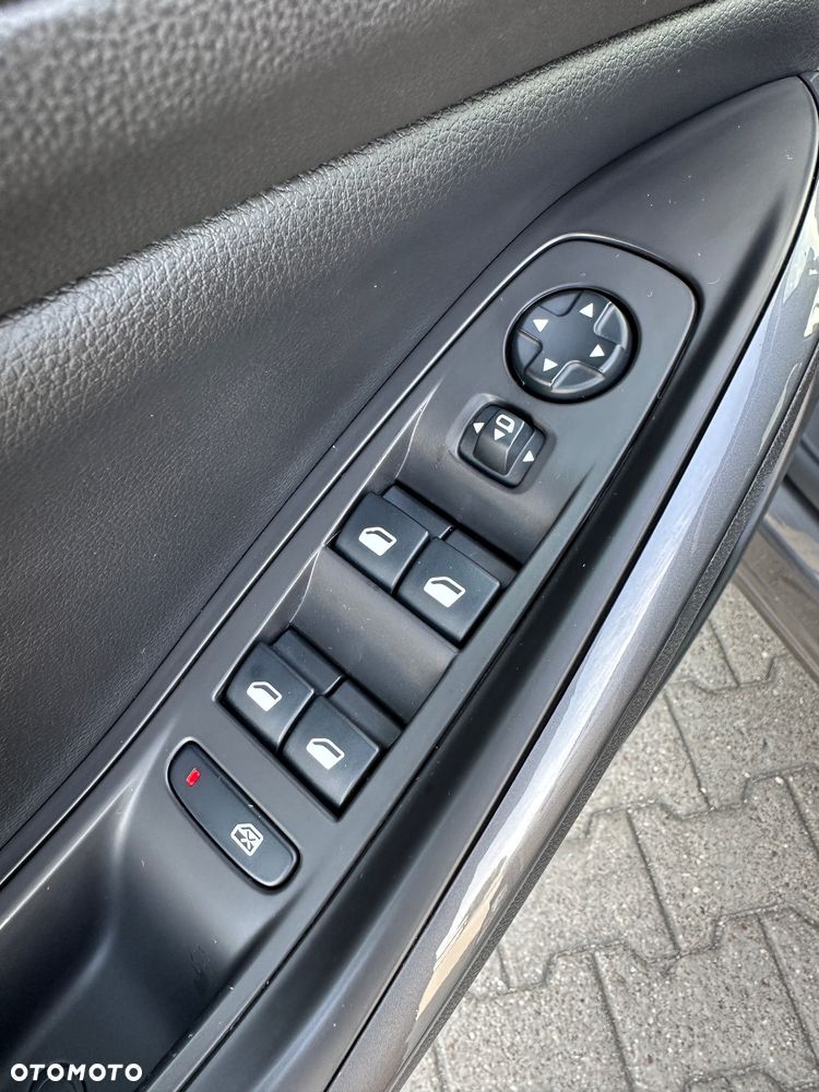 Opel Grandland - 10