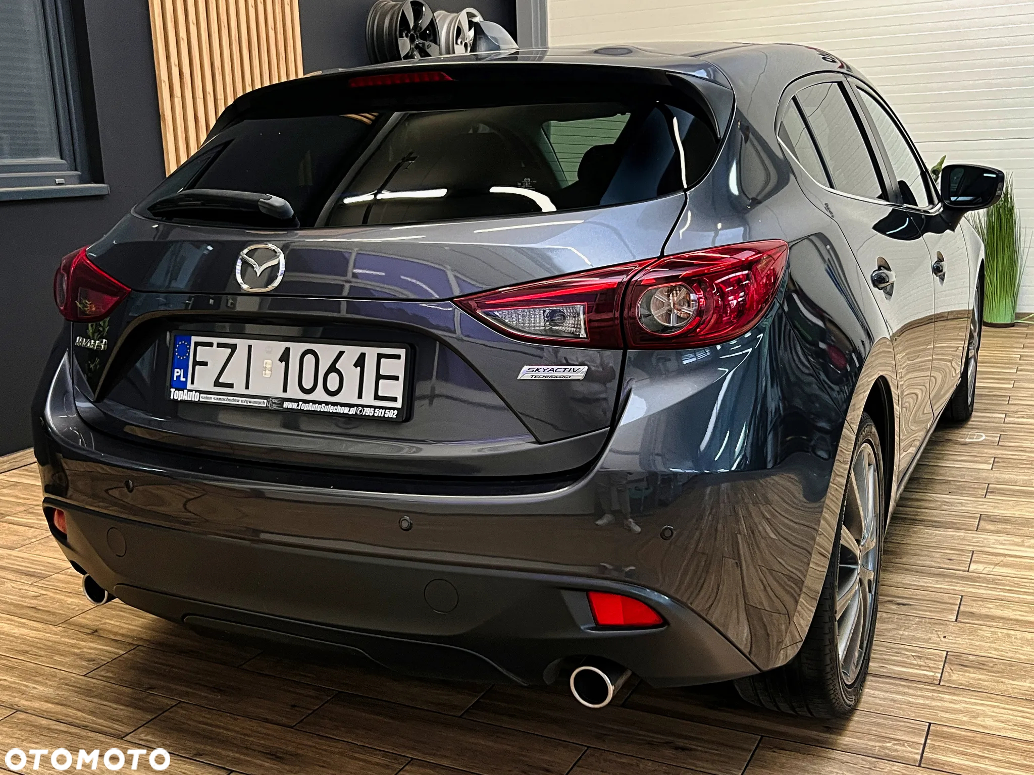 Mazda 3 - 7