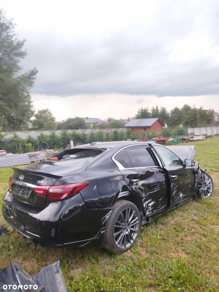 Infiniti Q50 - 8