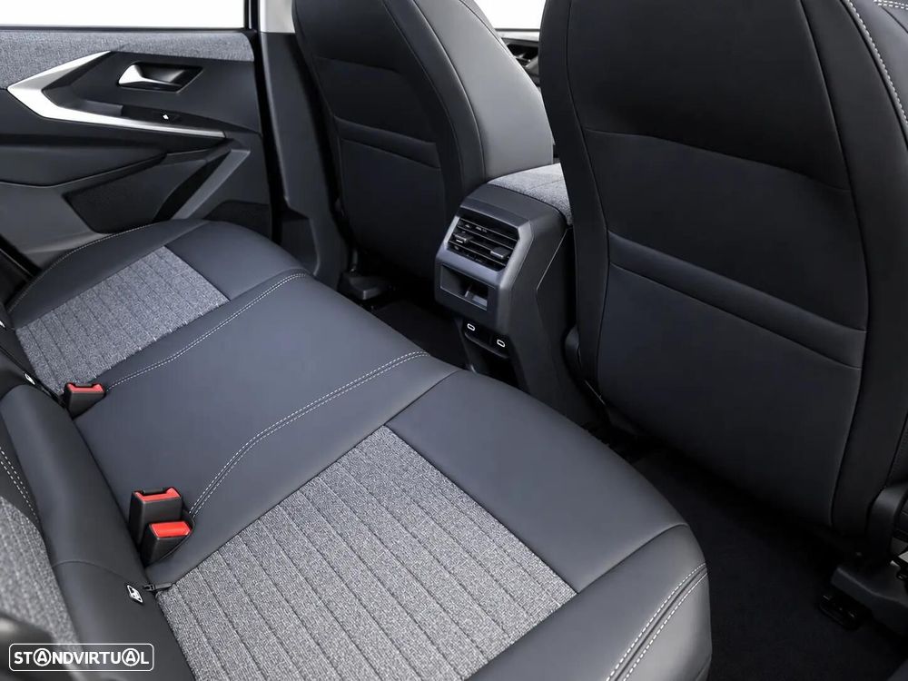 Peugeot E-3008 73 kWh Allure - 18