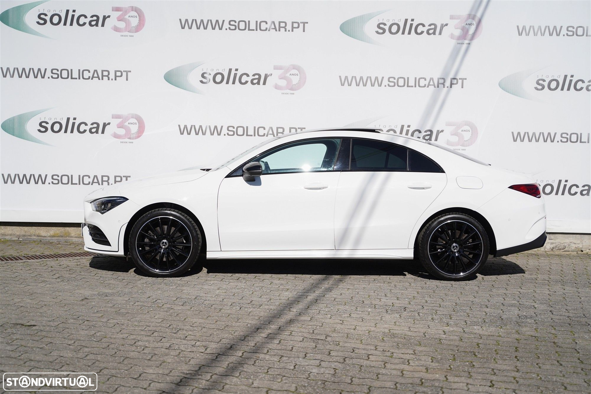 Mercedes-Benz CLA 250 e AMG Line - 13