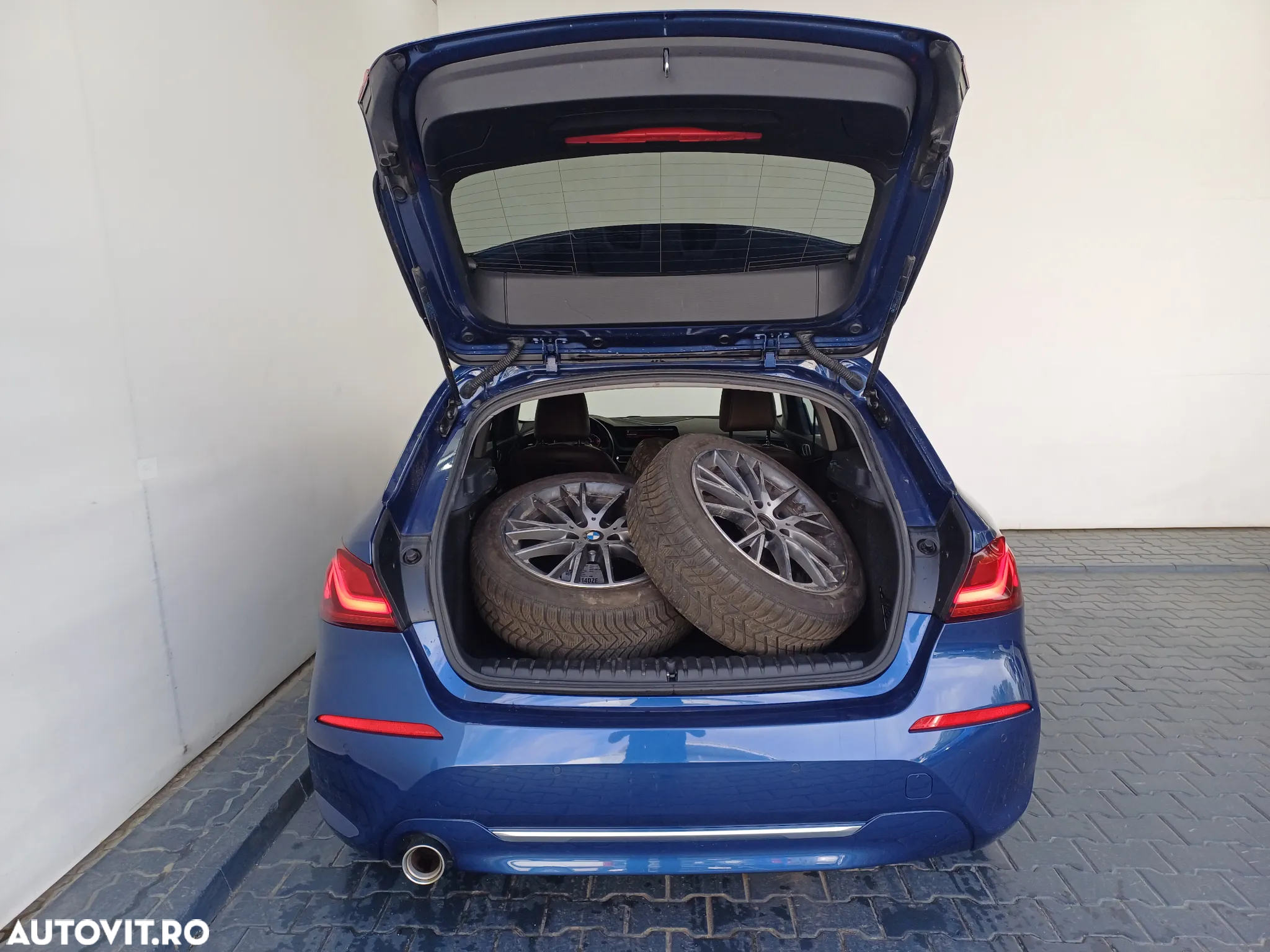BMW Seria 1 - 33