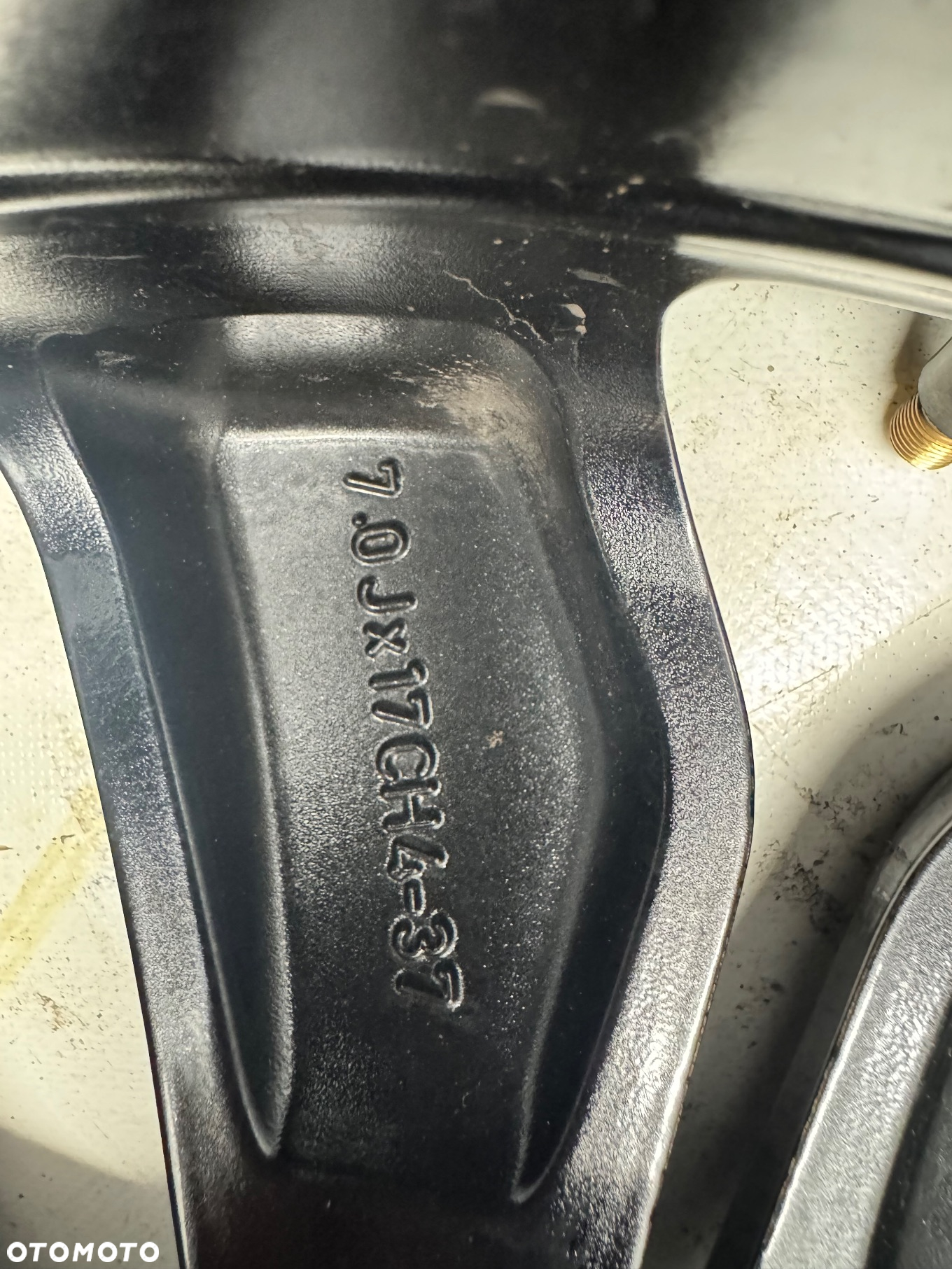 ALUFELGA RENAULT CLIO V 17 CALI 4x100 ET37 - 4