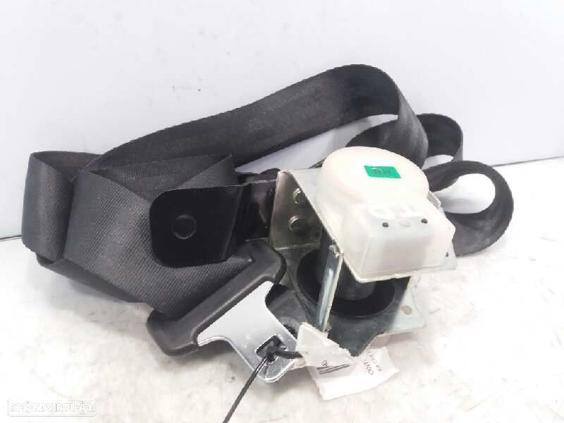 CINTO DE SEGURANÇA TRASEIRO DIREITO KIA CEED FASTBACK 1.6 122CV 1591CC - 1