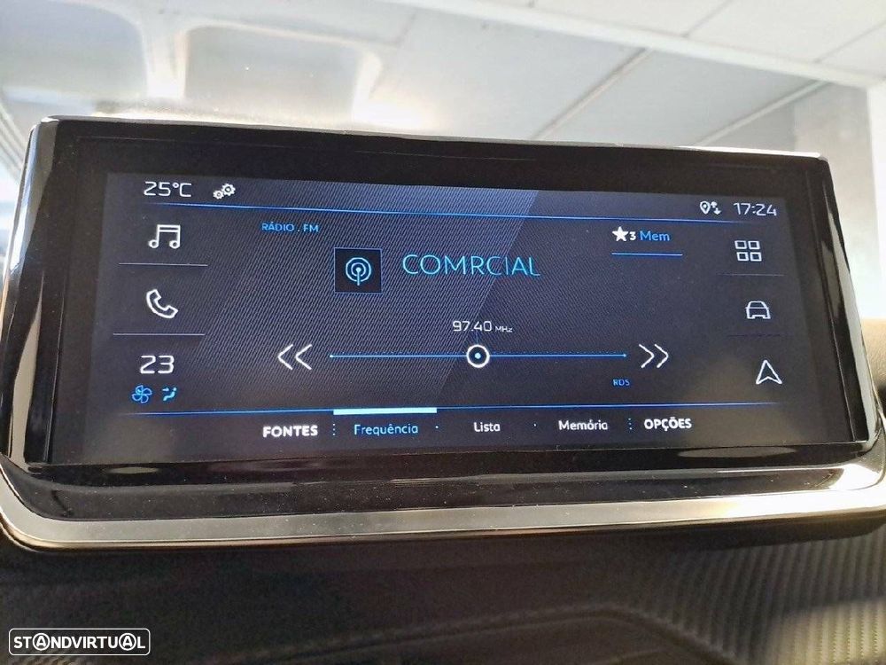 Peugeot 2008 1.2 PureTech Style - 19