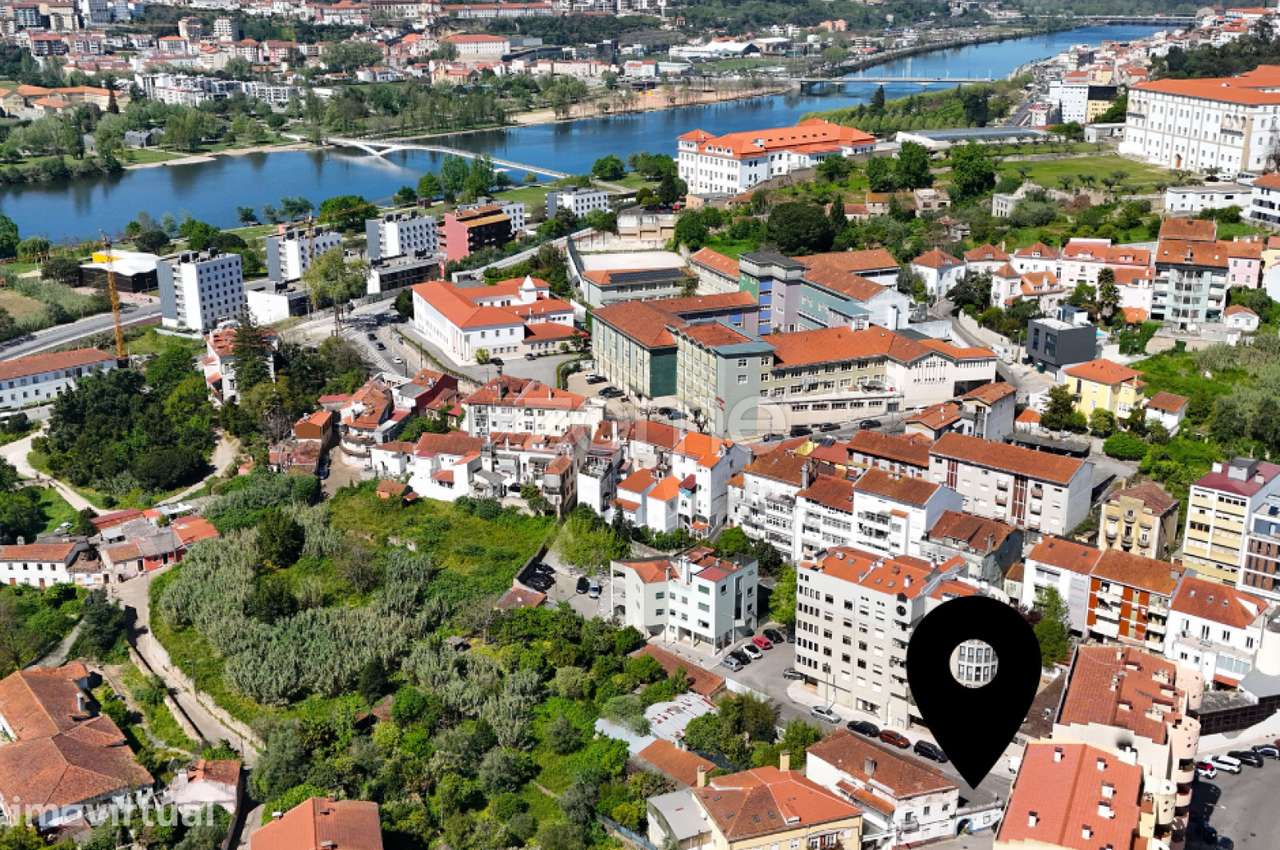 Oportunidade de Investimento em Coimbra - Grande imagem: 3/33