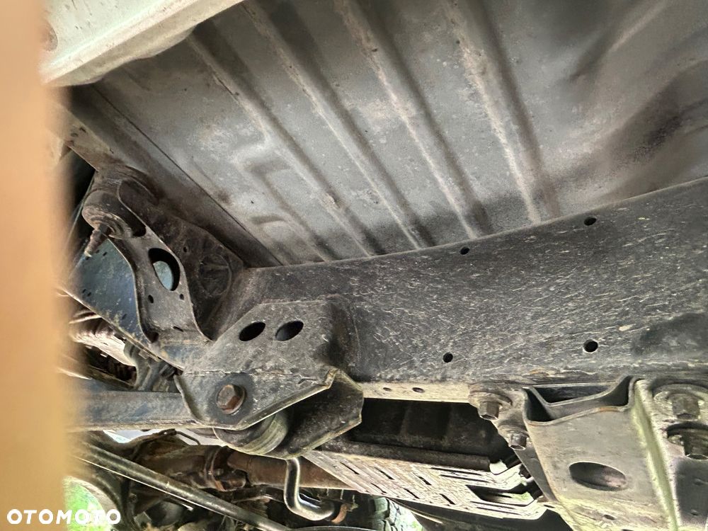 Toyota Land Cruiser FZJ80 - 14