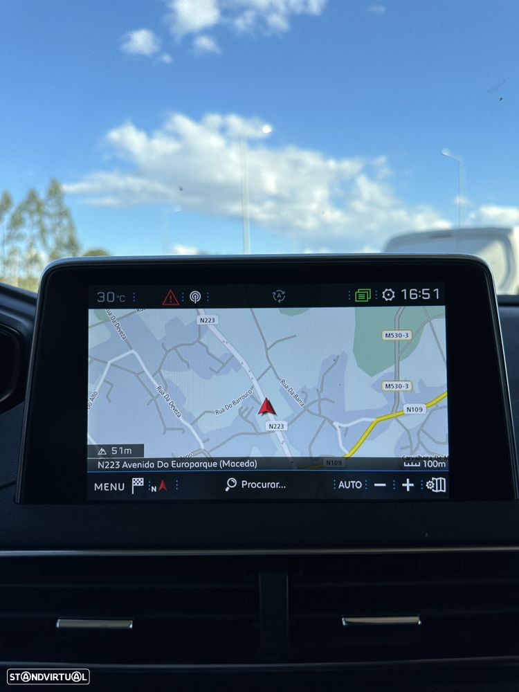 Peugeot 3008 PureTech 130 Stop & Start GPF EAT8 Crossway - 24