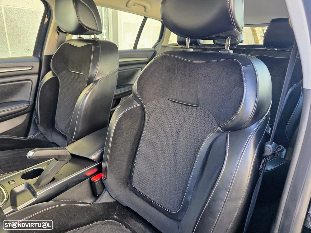 Renault Mégane Sport Tourer 1.5 dCi Intens - 44
