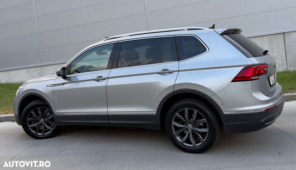 Volkswagen Tiguan 2.0 TDI SCR 4MOTION DSG Elegance - 37